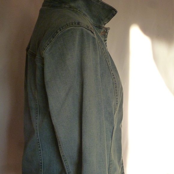 Always-in-style Classic Denim Wash Jacket Stretch - Picture 2 of 8